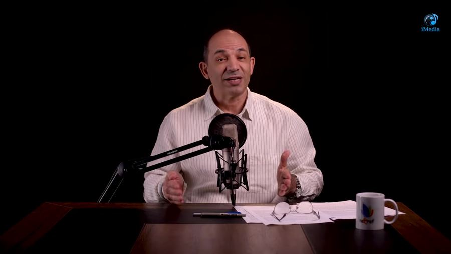 لقطة من الفيديو عند بداية الفصل